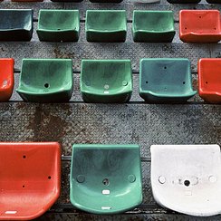 Место силы: стадион «Локомотив». Сиденья на секторе